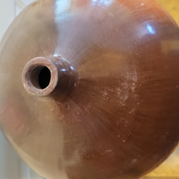 BEAUTIFUL Burnished Hand Thrown Pottery Vase - Picture 6 of 11